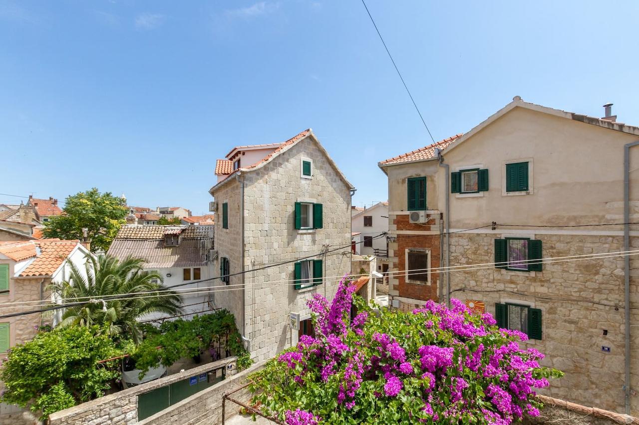 Fairy Of The Seas Apartment Split
